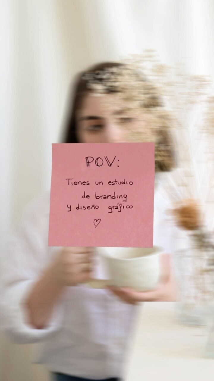 Instagram post from estudiolia_. This post is in position 5.